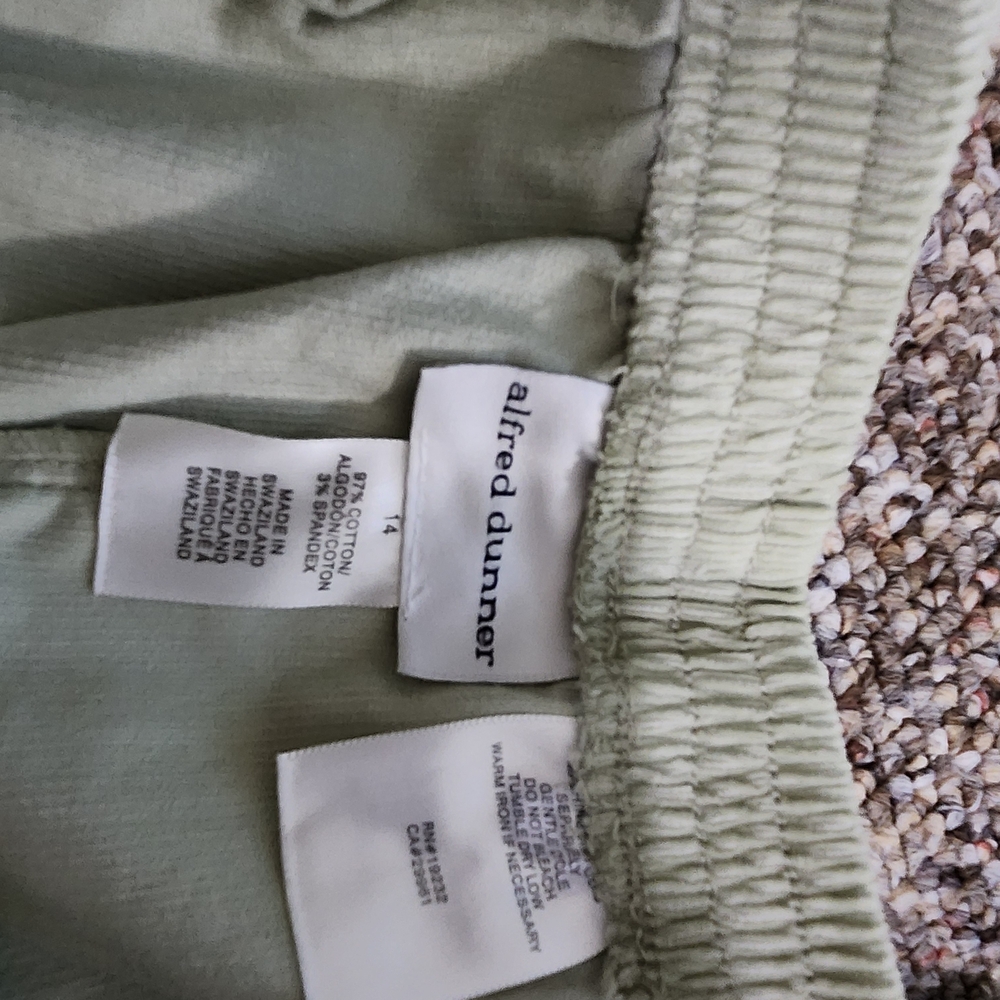Alfred Dunner Light Green Pants
